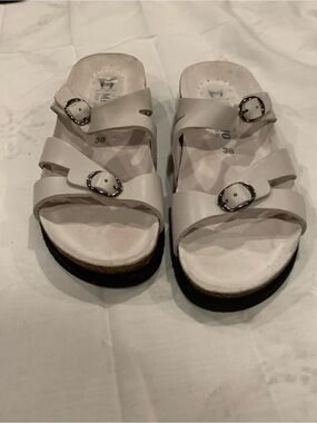 Mephisto Hannel white leather sandals